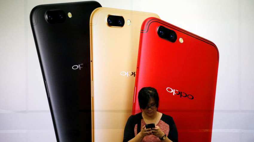 OPPO makes India&#039;s first 5G WhatsApp call