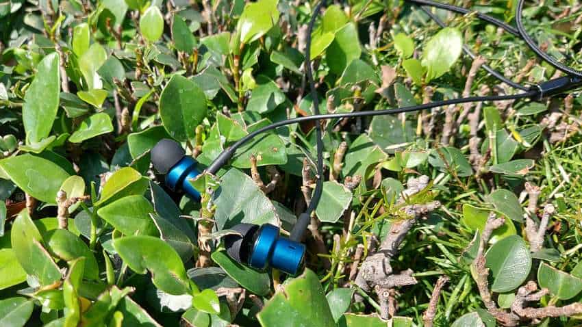 Mi Dual Driver In-Ear earphones review: Worth buying for Rs 799?