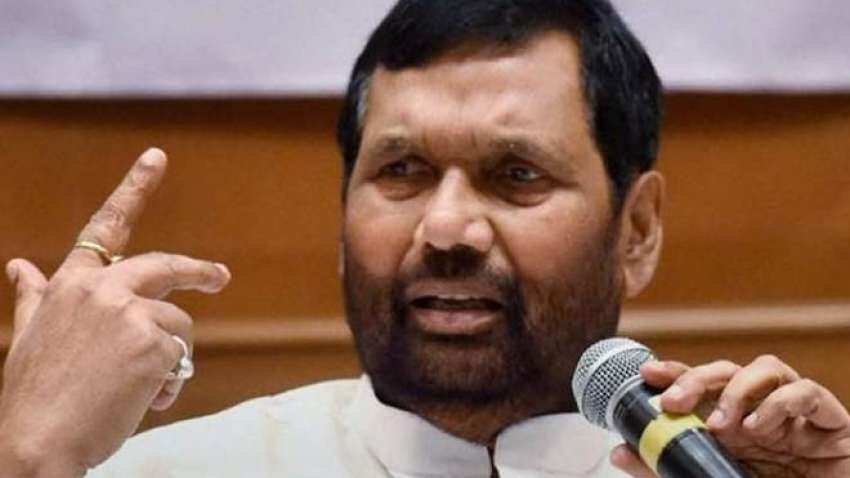 Govt monitoring availability of essential commodities in market: Paswan