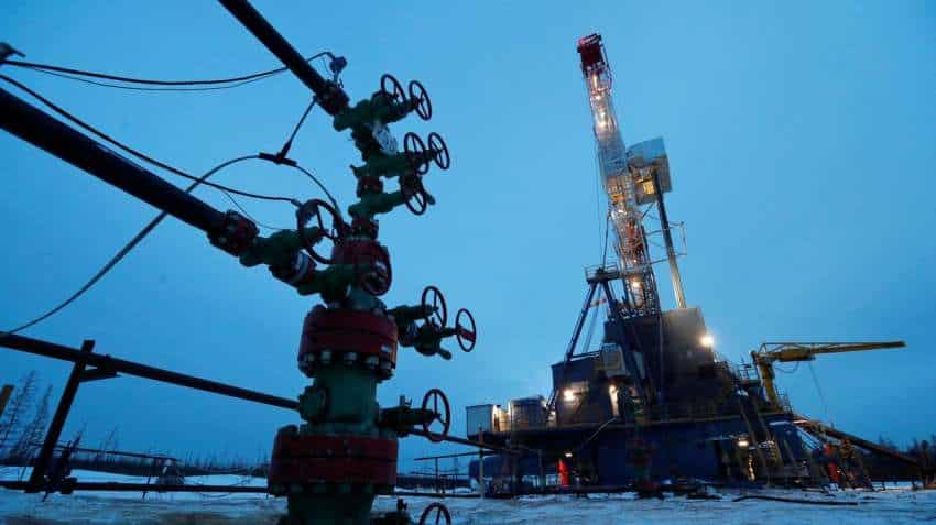 Russia and Saudi ''very close'' to oil deal, Moscow signals big cuts Russia and Saudi ''very close'' to oil deal, Moscow signals big cuts