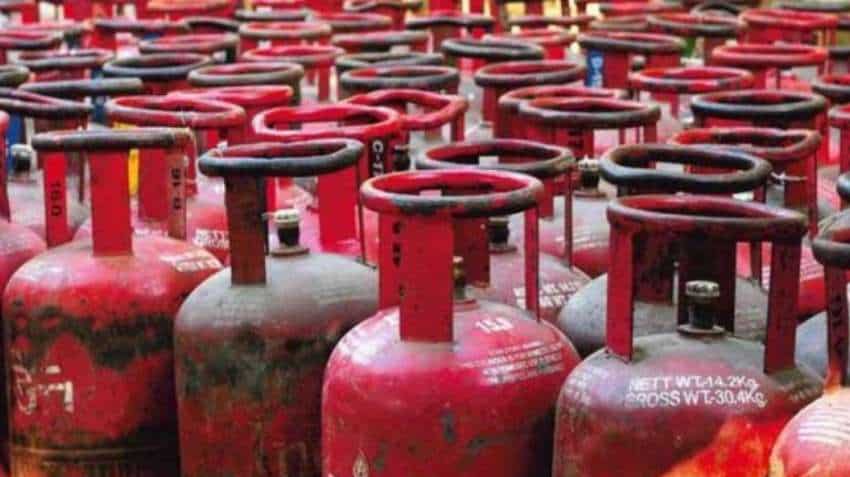 Good news! Prices of non-subsidised LPG gas cylinder reduced by over Rs 150 | Zee Business