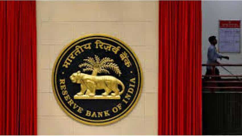 Supreme Court seeks RBI response on plea against interest on deferred EMIs Supreme Court seeks RBI response on plea against interest on deferred EMIs