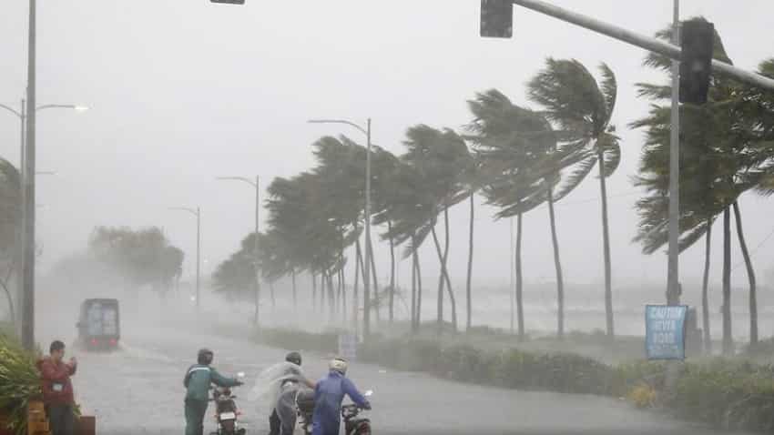 Cyclone Amphan: Heavy rain, strong winds in coastal Odisha Cyclone Amphan: Heavy rain, strong winds in coastal Odisha
