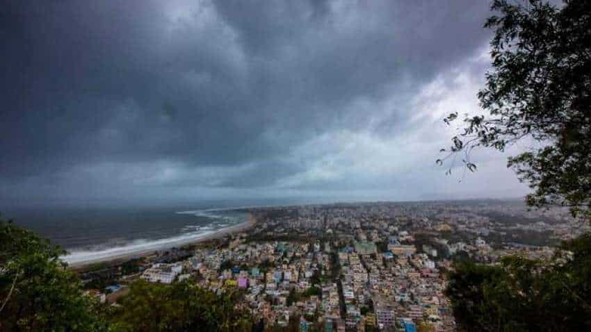 Amphan Update: Super cyclonic storm lays over West Bengal close to Kolkata; red alert for West Bengal coast