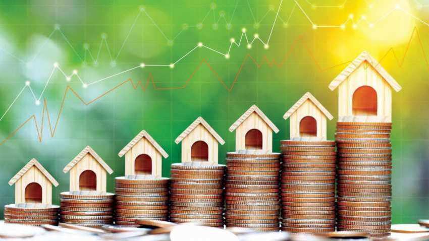 Realtors bet high on NRI investment as Rupee slips against USD during Coronavirus lockdown