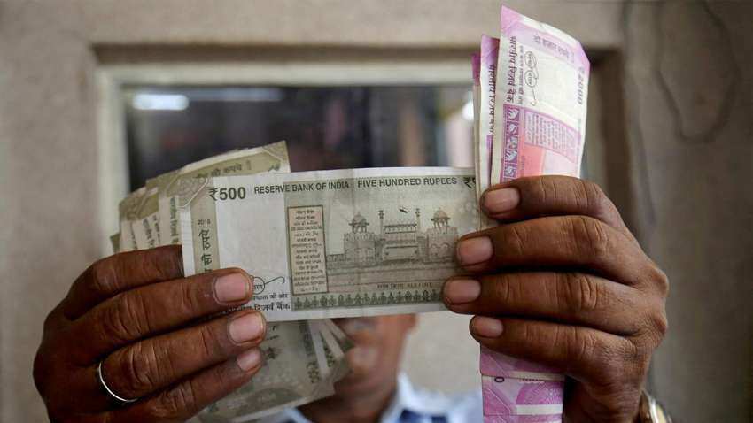 SBI alert! New deposit scheme by State Bank of India is here - Protect income, get additional interest SBI alert! New deposit scheme by State Bank of India is here - Protect income, get additional interest