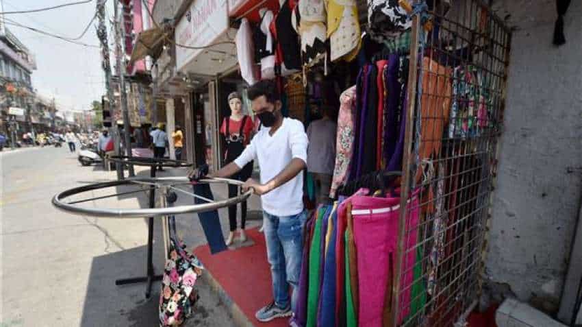 Commercial markets in Delhi to remain open: CAIT Commercial markets in Delhi to remain open: CAIT