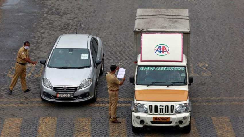 Noida: 5 arrested for violating COVID-19 curbs, over 800 vehicles penalised Noida: 5 arrested for violating COVID-19 curbs, over 800 vehicles penalised