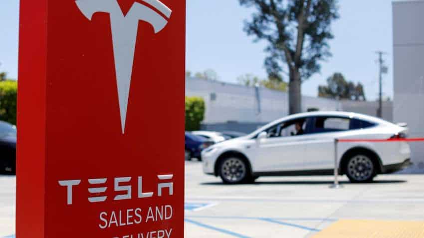 This man 'accidentally' bought 28 Tesla cars for 1.4mn Euros This man 'accidentally' bought 28 Tesla cars for 1.4mn Euros