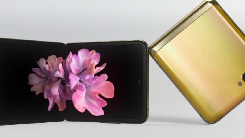 Rs 7000 off! Samsung Galaxy Z Flip turns cheaper; here is how much it will cost now Rs 7000 off! Samsung Galaxy Z Flip turns cheaper; here is how much it will cost now