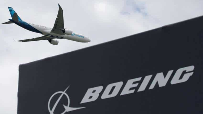 Boeing to pull the plug on its 747 jumbo jet - Bloomberg News Boeing to pull the plug on its 747 jumbo jet - Bloomberg News
