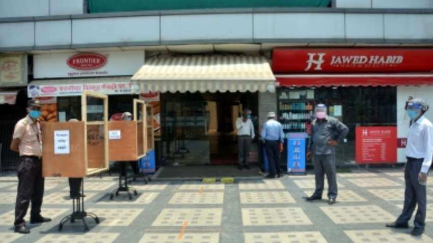 Corona impact: Confederation of All India Traders demands de-sealing of Delhi shops Corona impact: Confederation of All India Traders demands de-sealing of Delhi shops