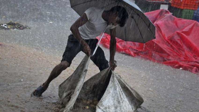 Monsoon in Gujarat: Heavy rains in Saurashtra, bridge in Junagadh caves in Monsoon in Gujarat: Heavy rains in Saurashtra, bridge in Junagadh caves in