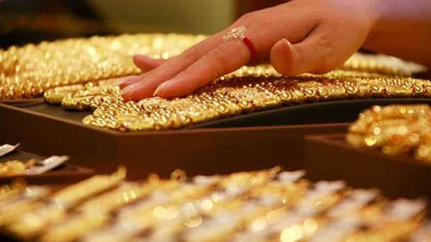 Gold price steadies near highest since November 2011 as virus cases mount
