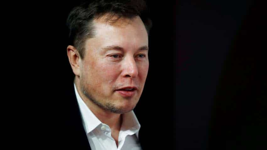 Warren Buffett beaten by billionaire Elon Musk in net worth - Bloomberg News