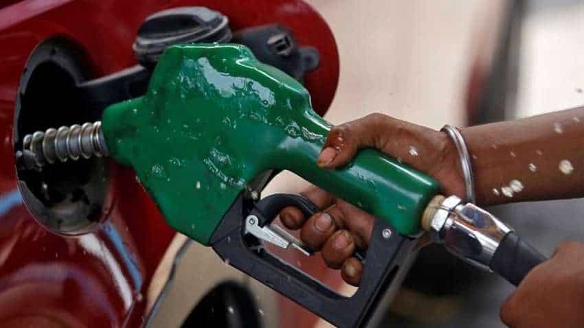 Diesel prices across the metro cities hiked! Nears Rs 81 a litre after 16 paise increase Diesel prices across the metro cities hiked! Nears Rs 81 a litre after 16 paise increase