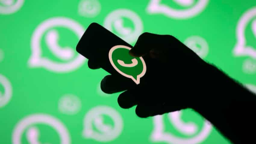 WhatsApp trick: How to make calls with voice commands without using smartphone WhatsApp trick: How to make calls with voice commands without using smartphone