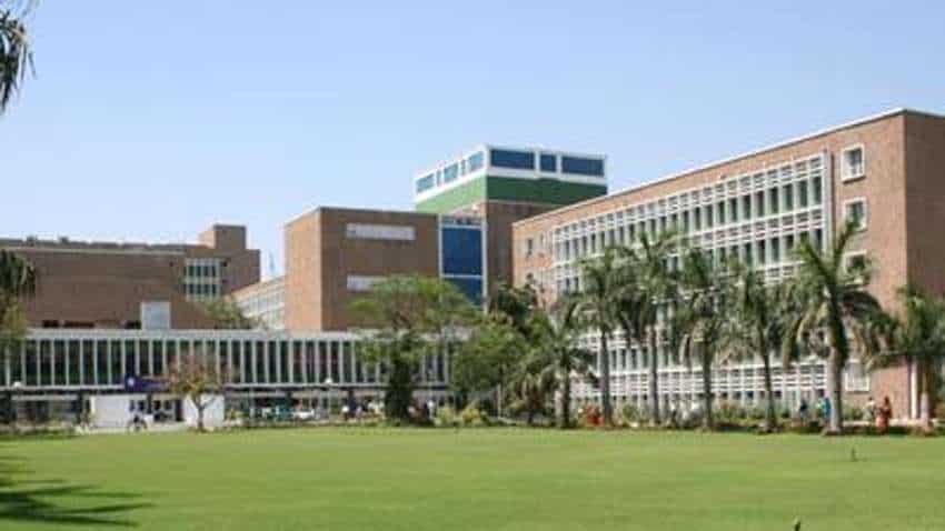 Big news about COVID-19 vaccine candidate Covaxin! AIIMS panel gives nod to human clinical trial Big news about COVID-19 vaccine candidate Covaxin! AIIMS panel gives nod to human clinical trial