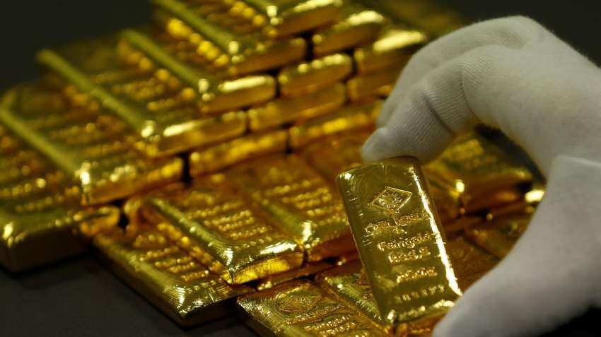 Gold price nears Rs 55,000 per 10 gm, silver crosses Rs 70,000 per kg