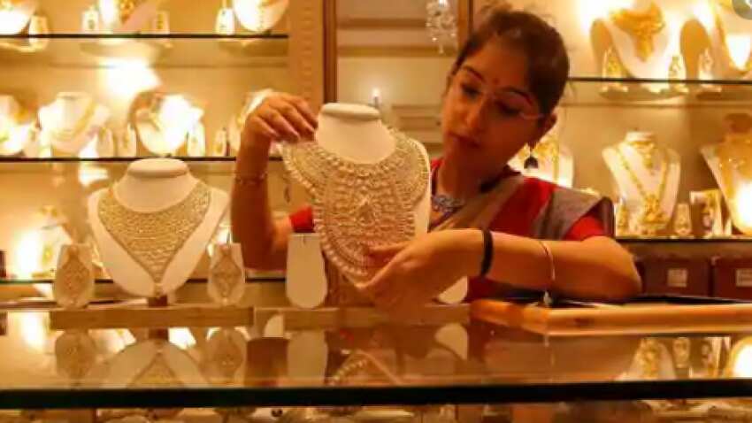 Gold Price Outlook: Gold to remain firm this week, may test Rs 55,000 mark, says expert