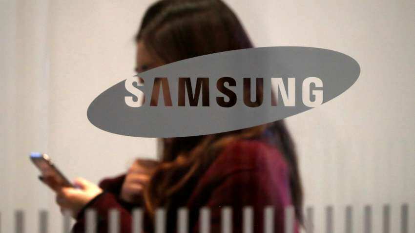 Samsung may produce 8 lakh Galaxy Z Fold 2 smartphones this year 