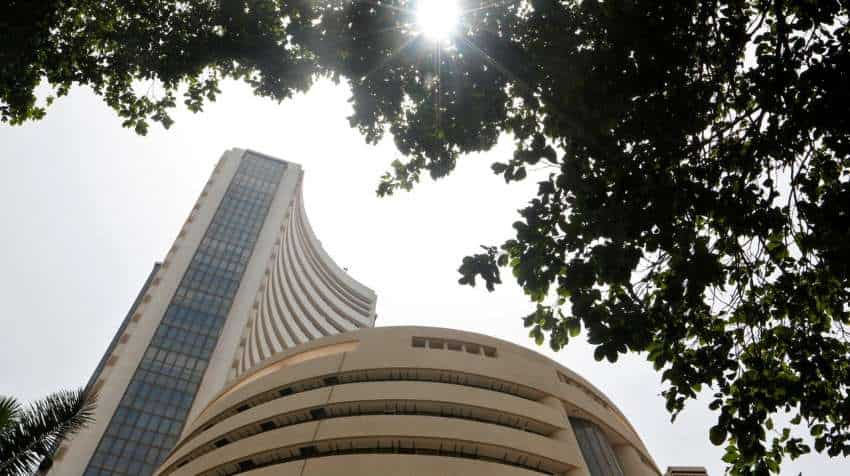 Stock Market Today: BSE Sensex climbs 39K, Nifty rises 91 points; Bharti Airtel, IndusInd Bank shares gain