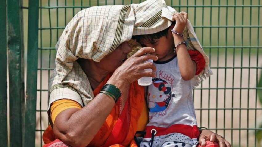 Dry weather in Delhi to prevail for next three days Dry weather in Delhi to prevail for next three days