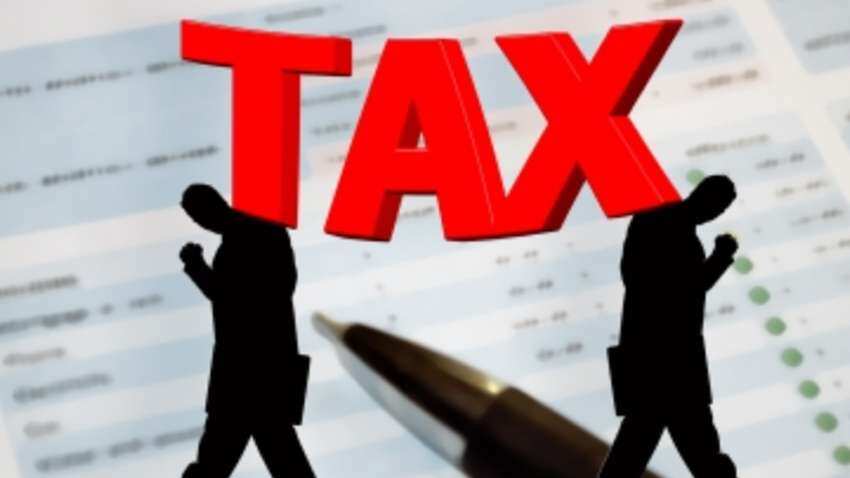 Net direct tax collection declines 31% in Apr-Aug FY21 Net direct tax collection declines 31% in Apr-Aug FY21