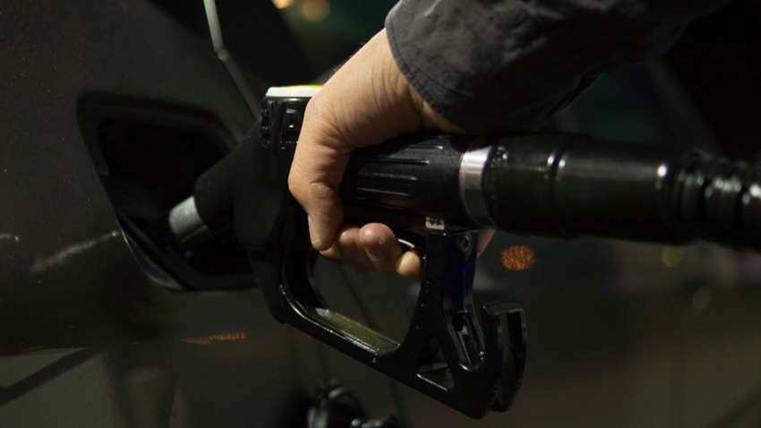 Diesel prices down for 3rd straight day - Check latest rates in Delhi, Mumbai, Chennai and Kolkata