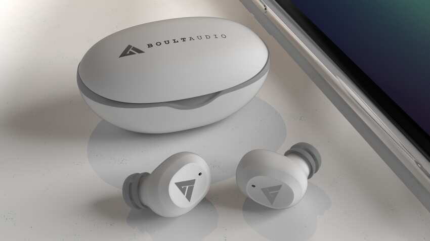 Boult Audio AirBass Combuds with IPX5 rating, 10mm drivers launched at Rs 1,499 Boult Audio AirBass Combuds with IPX5 rating, 10mm drivers launched at Rs 1,499