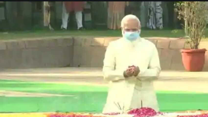 PM Narendra Modi pays tribute to Lal Bahadur Shastri