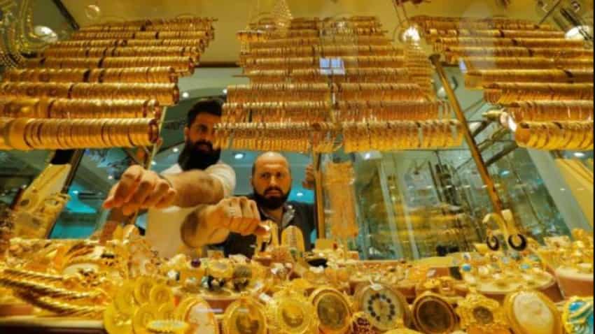 Gold price declines for third consecutive day, silver also falls