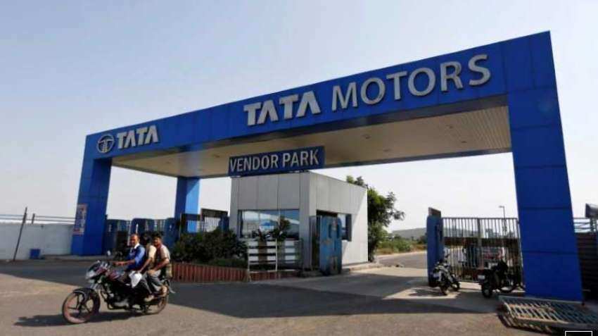 Tata Motors net loss at Rs 307 cr in Sep quarter; says expect gradual recovery of demand 