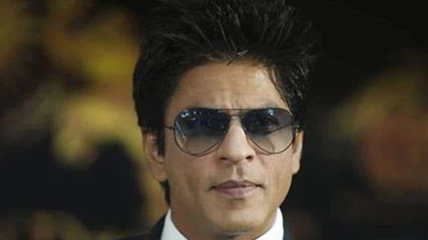 Shah Rukh Khan: I realised how short I am while shooting with Amitabh Bachchan Shah Rukh Khan: I realised how short I am while shooting with Amitabh Bachchan