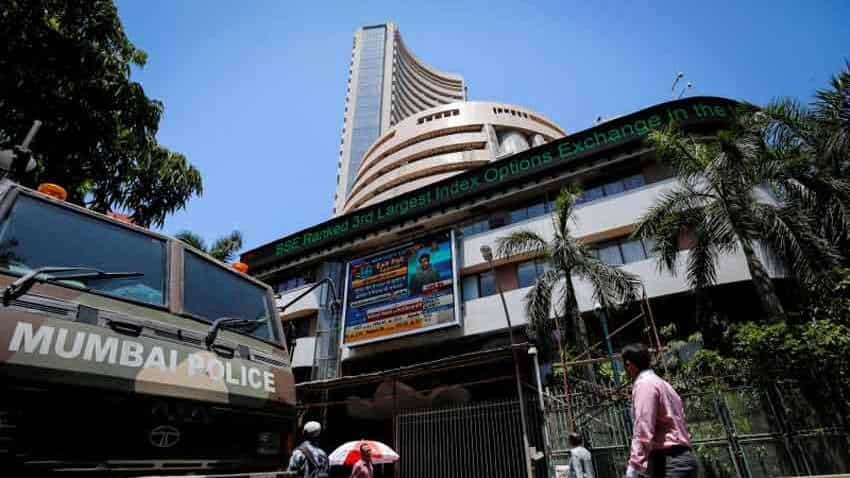 SBI, HCL Tech, Tech Mahindra, Asian Paints in top gainers list as Sensex rallies over 500 pts in early trade; Nifty tops 12,000 level SBI, HCL Tech, Tech Mahindra, Asian Paints in top gainers list as Sensex rallies over 500 pts in early trade; Nifty tops 12,000 level
