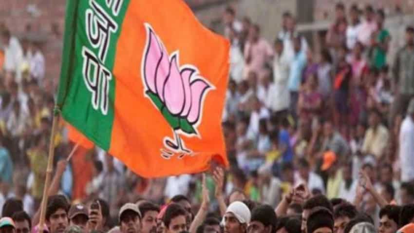 MP, Gujarat, UP Bypolls results 2020: BJP leading in 17 seats and Congress in nine in Madhya Pradesh