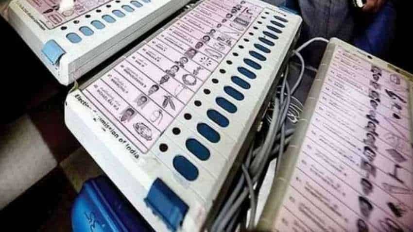 Telangana bypolls results LIVE: Close contest between BJP, TRS in Dubbak bypoll Telangana bypolls results LIVE: Close contest between BJP, TRS in Dubbak bypoll