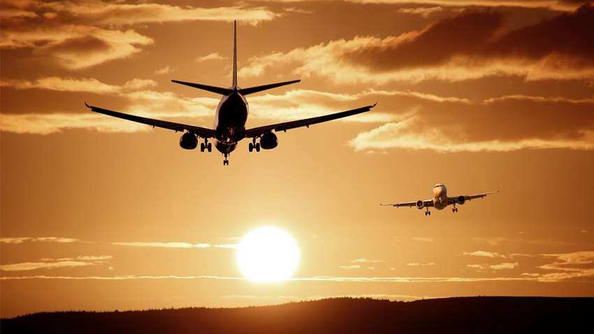 Delhi-Mumbai flights to be SUSPENDED soon? Will trains too meet the same fate? Delhi-Mumbai flights to be SUSPENDED soon? Will trains too meet the same fate?