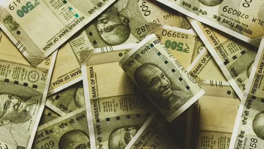 Currency Watch! GDP boost, flow cushion to strengthen rupee 