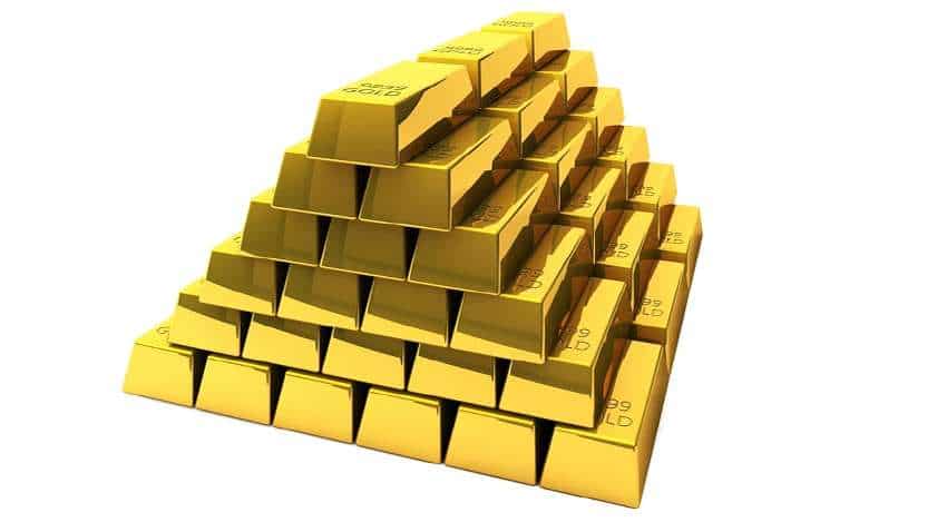 Gold ETF: EXPLAINED! Here is why exchange-traded fund is the safest and simplest way to invest in the yellow metal Gold ETF: EXPLAINED! Here is why exchange-traded fund is the safest and simplest way to invest in the yellow metal