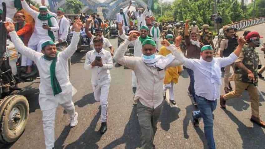 Farmers protest: Now, agitators call for 'Bharat Bandh' on Dec 8, say will intensify agitation if demands not met Farmers protest: Now, agitators call for 'Bharat Bandh' on Dec 8, say will intensify agitation if demands not met