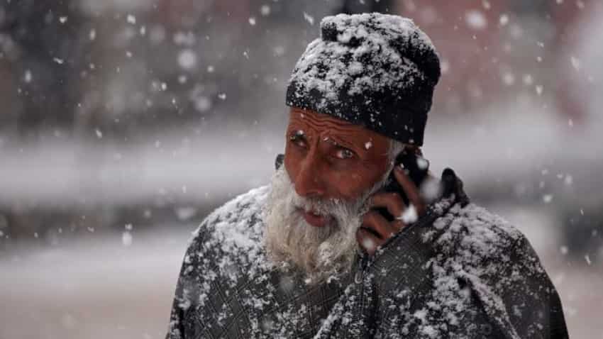 Weather today and outlook: Bad luck! Big freeze in north India to continue due to cold wave, says IMD; rainfall expected in Tamil Nadu, Kerala