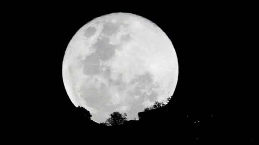 Cold moon 2020: Chance to watch last full moon of the year in India today| Check timings, other details   
