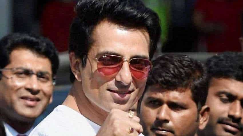 Sonu Sood's new film ''Kisaan'' launched amid farmers protests Sonu Sood's new film ''Kisaan'' launched amid farmers protests