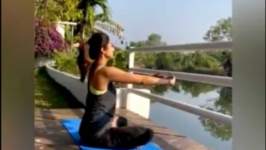Shilpa Shetty&#039;s yoga tips to get back to grind after festive season