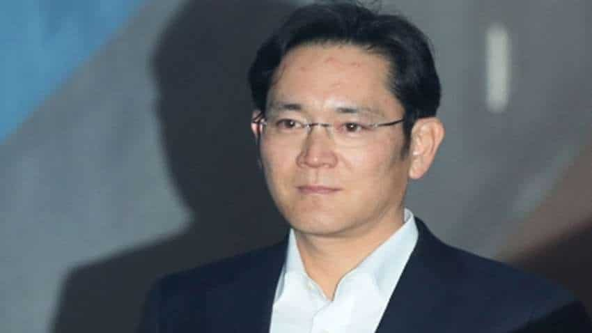 Samsung Chief Jay Y Lee sentenced to 2.5 years in jail