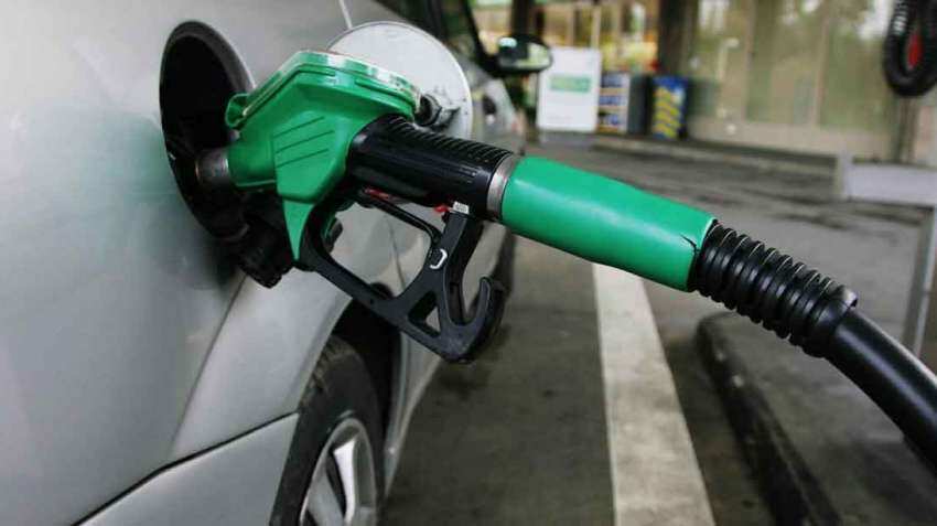 Petrol crosses Rs 86 mark in Delhi, diesel above Rs 83 in Mumbai Petrol crosses Rs 86 mark in Delhi, diesel above Rs 83 in Mumbai