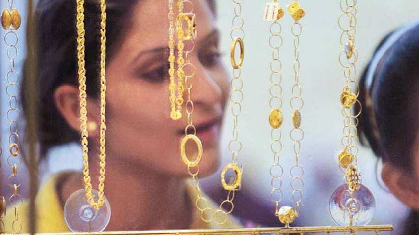 Gold Price Today – Gold, Silver recover after Tuesday fall; Open with gap; expert tells what investors should do now Gold Price Today – Gold, Silver recover after Tuesday fall; Open with gap; expert tells what investors should do now