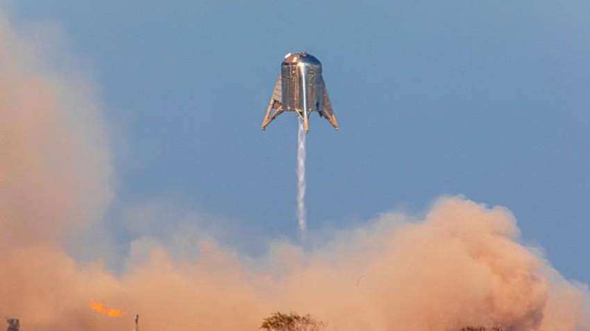 SpaceX Mars prototype rocket explodes upon landing