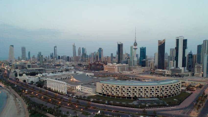 Kuwait bans entry for non-citizens, Saudi Arabia cancels events